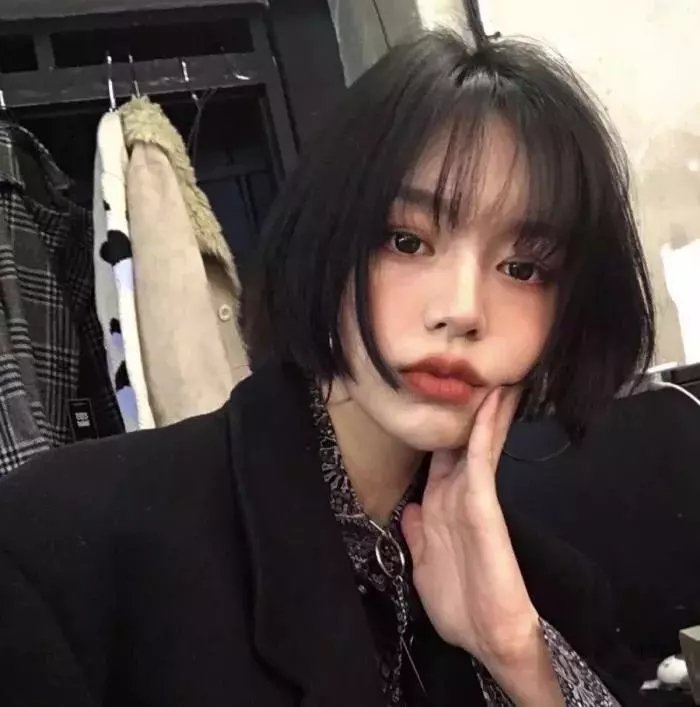 阿黛服装